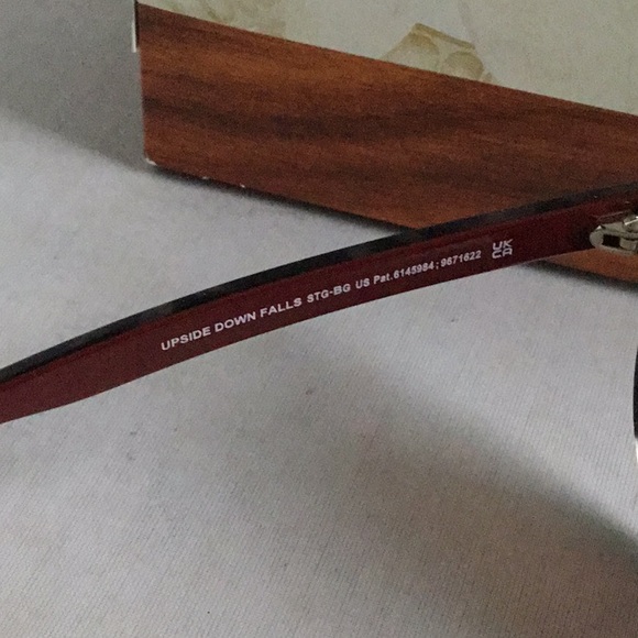 MAUI JIM UPSIDE DOWN FALLS POLARIZED. - Picture 3 of 6